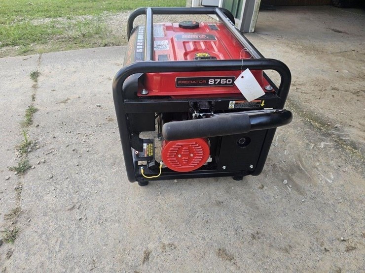 predator-8750-generator-image-2