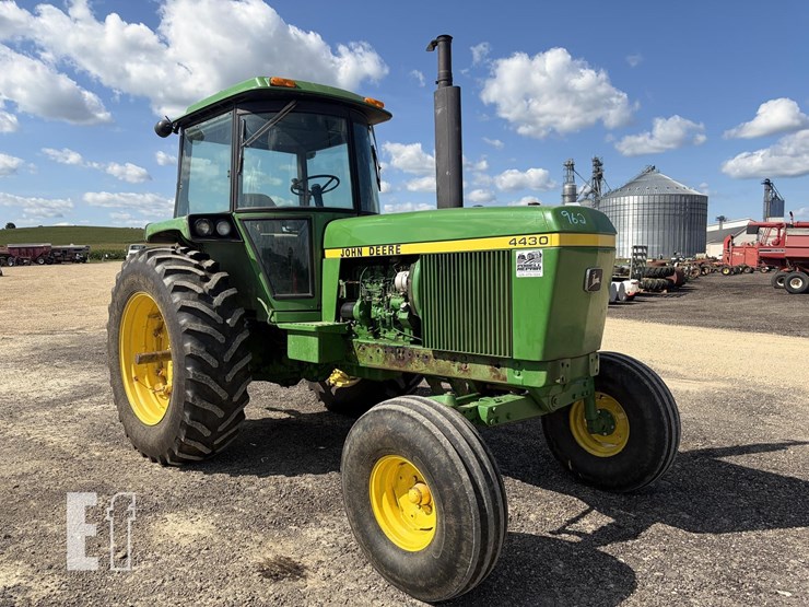 1977-john-deere-4430-image-7