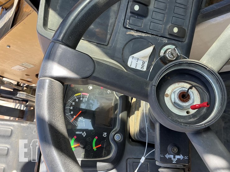 2016-caterpillar-tl642d-image-11
