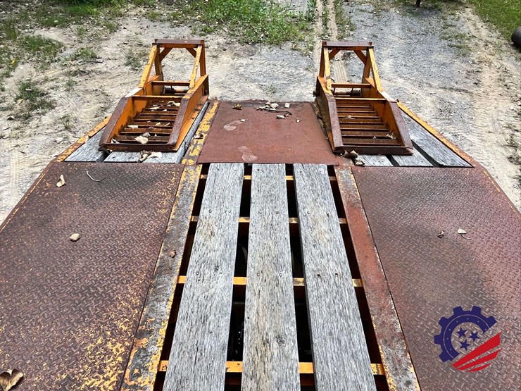 2013-better-built-22.5t-dual-t/a-equipment-trailer-image-27