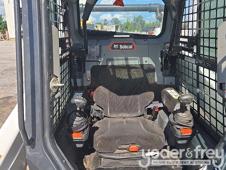 2024-bobcat-t66-image-22