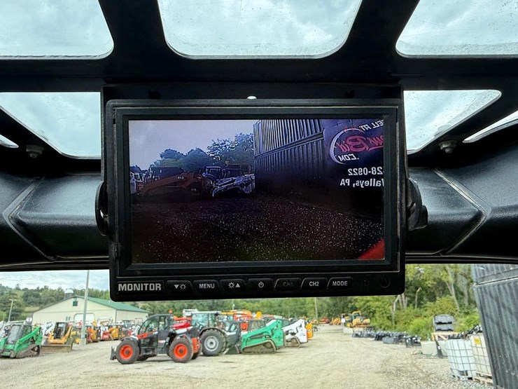 2022-bobcat-s850-image-23