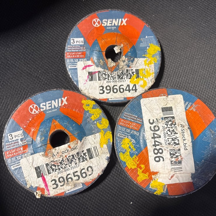 #1009 • Senix metal grinder blades