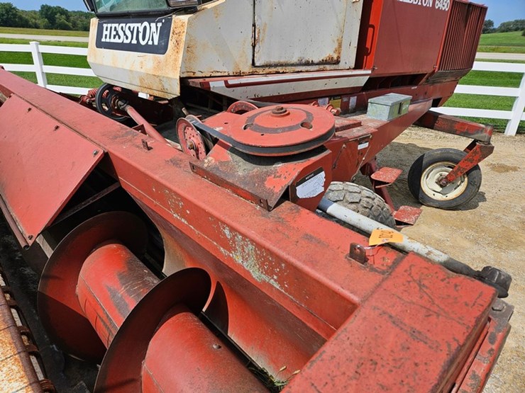 hesston-6450-image-12