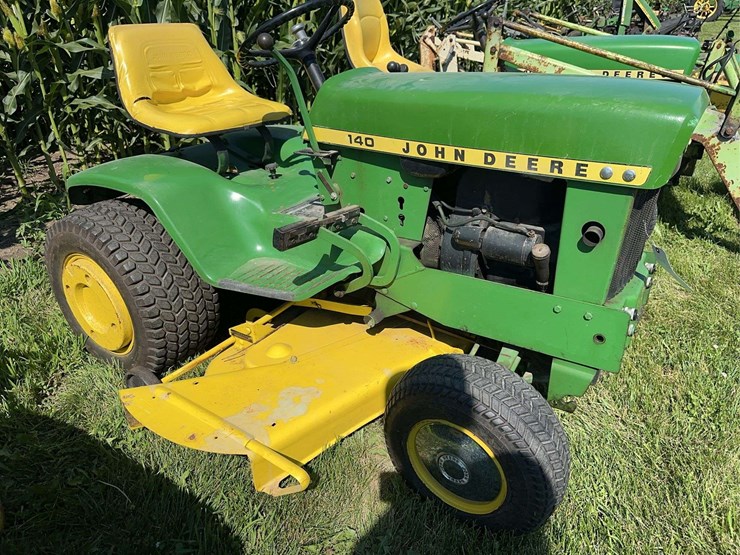 john-deere-140-image-4