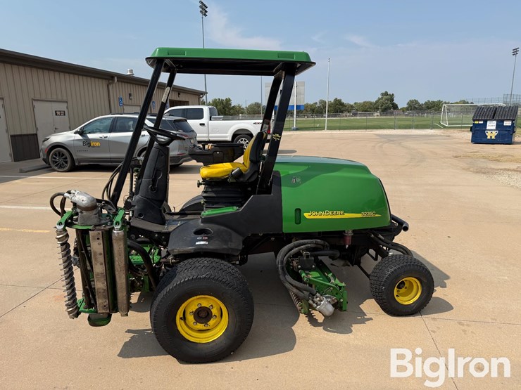 2007-john-deere-3235c-image-8
