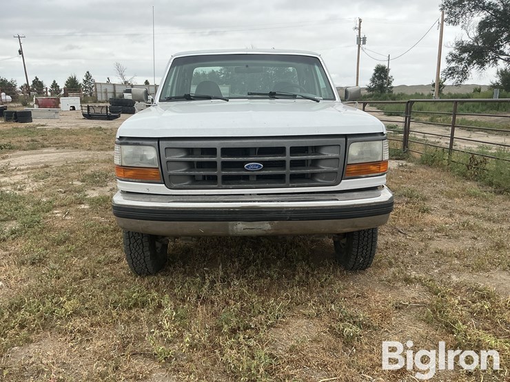 1995-ford-f250-xl-image-2