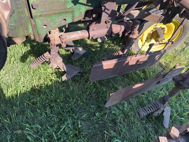 john-deere-b-image-29