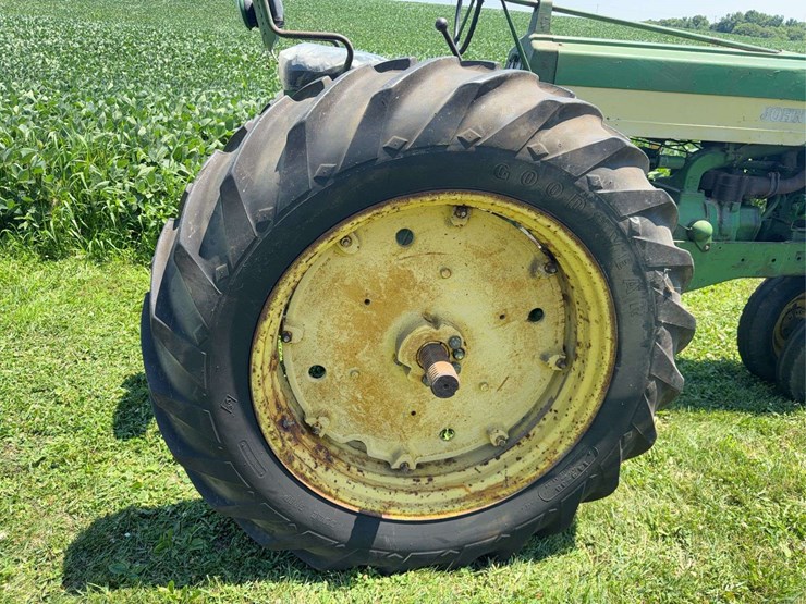 john-deere-70-image-16