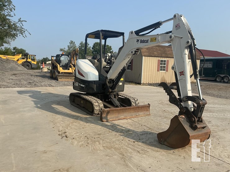 2018-bobcat-e32i-image-6