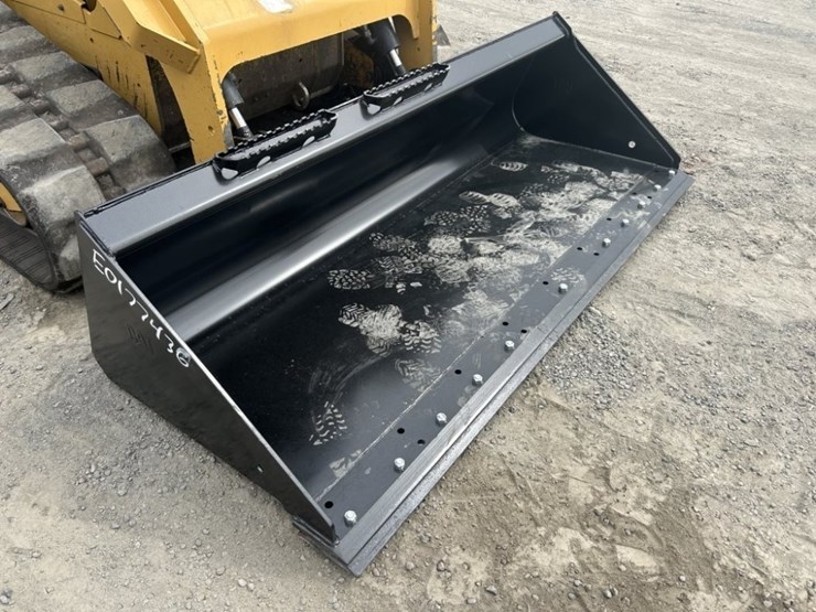 2023-caterpillar-299d3-xe-image-30