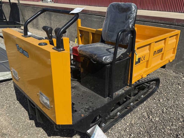 #49-•-crawler-dumper-w/-seat---future-j1500---gas-image-1
