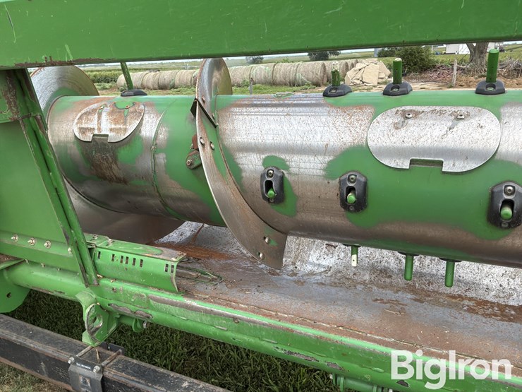 2009-john-deere-630f-image-19
