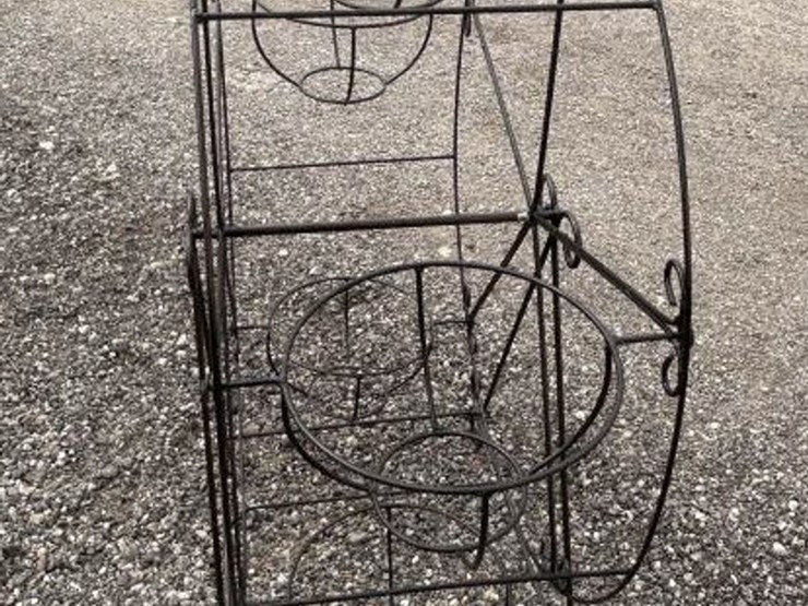 #149-•-metal-art---carrousel-5-flower-pot-holder-image-2