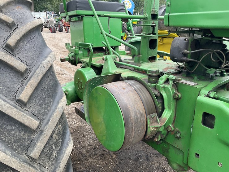 1950-john-deere-a-image-13