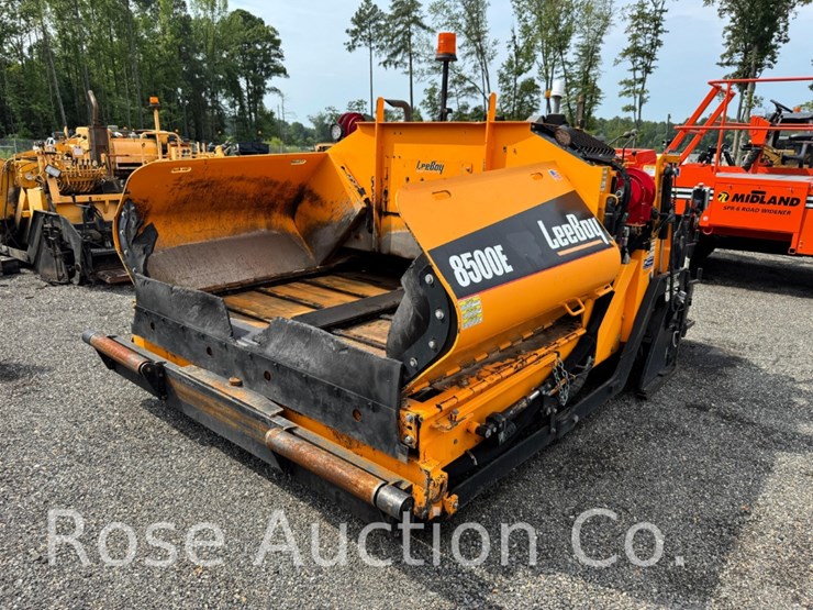 2021-leeboy-8500e-image-3