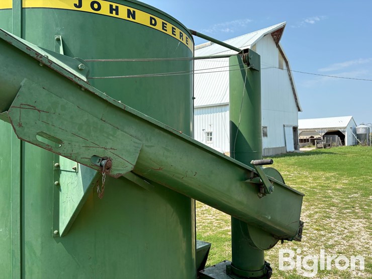 1979-john-deere-700-image-17