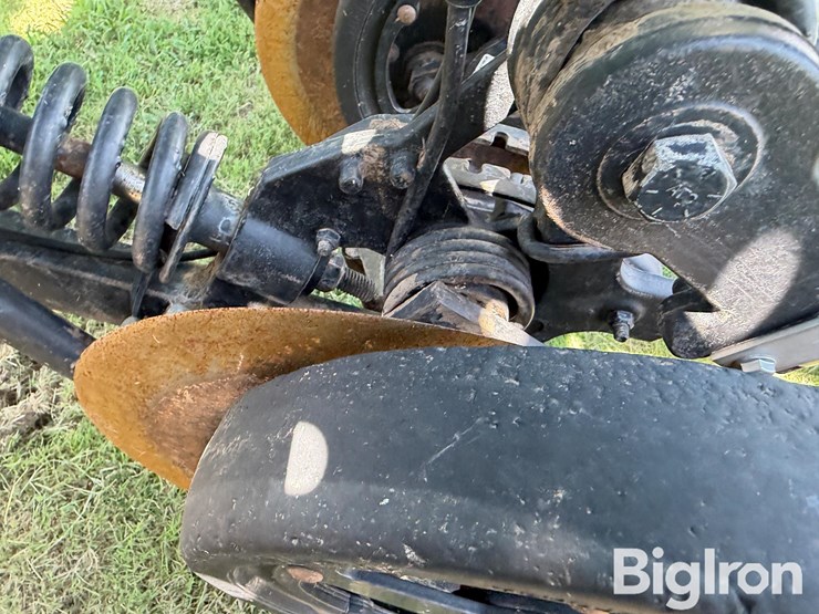 2012-john-deere-1590-image-16