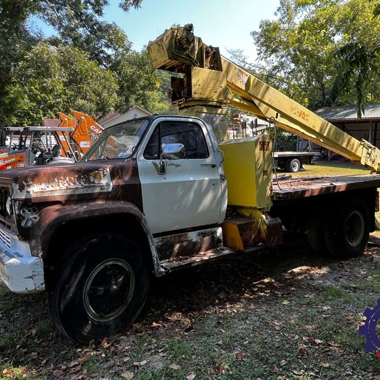 GMC 7000