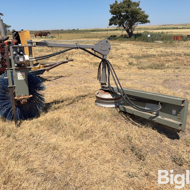 Douglas Welding & Machine Feed Bunk Sweeper Skid Steer Attachment