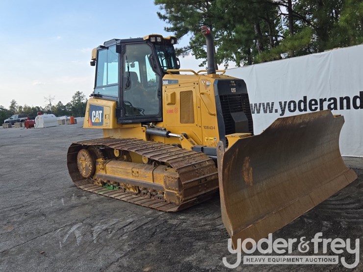 2020-caterpillar-d6k2-lgp-image-7
