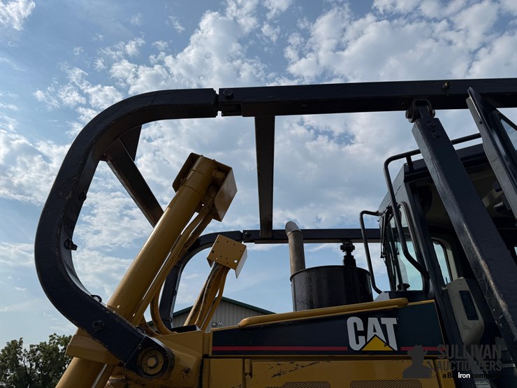 2004-caterpillar-d6r-xw-image-16