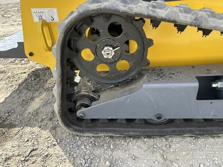 2026-starvox-sv-480-mini-compact-track-loader-image-13