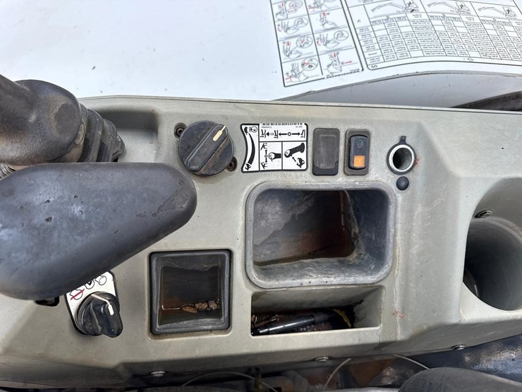 2022-bobcat-e50-image-27