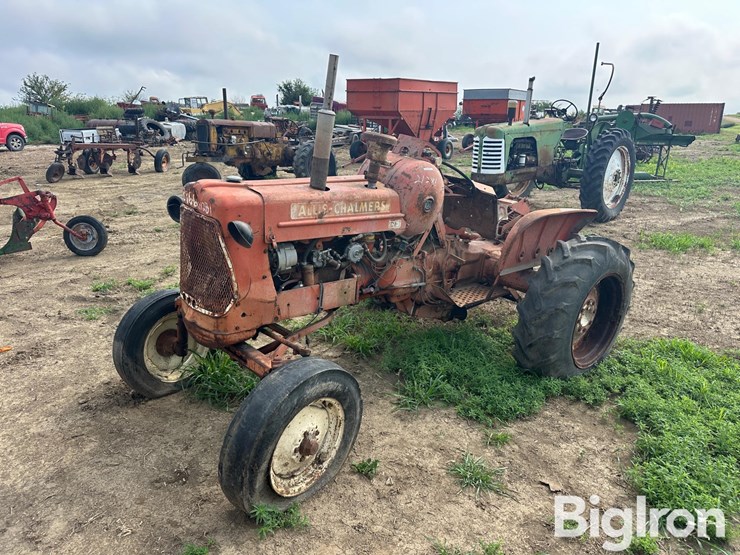 1958-allis-chalmers-d14-image-1