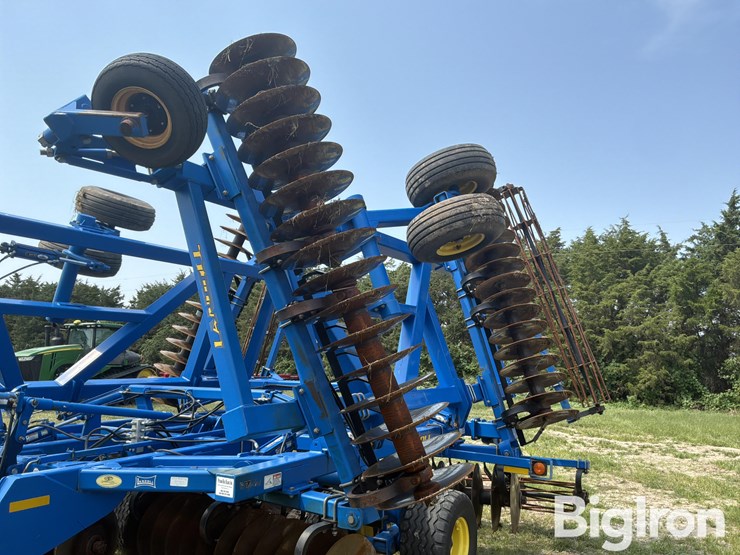 2010-landoll-7431-33-image-16