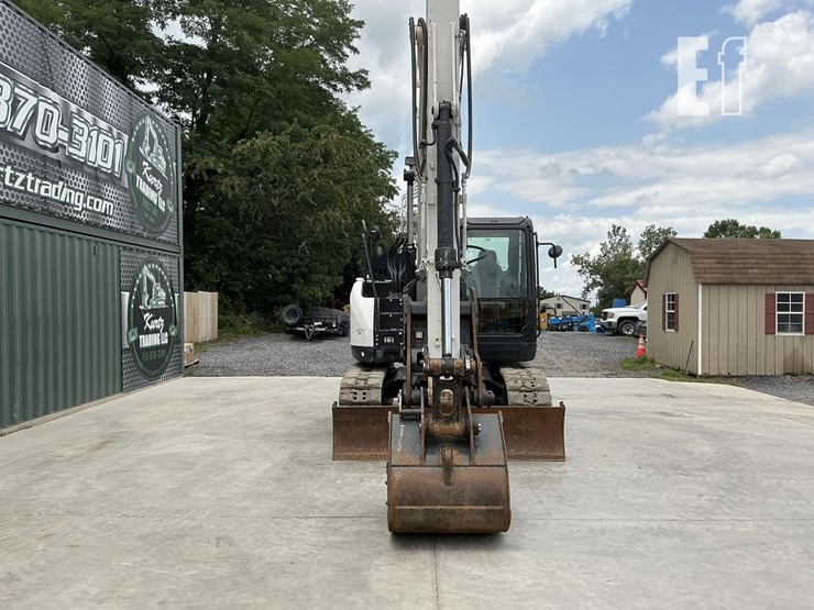 2020-bobcat-e145-image-7