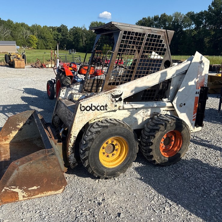 BOBCAT 843B