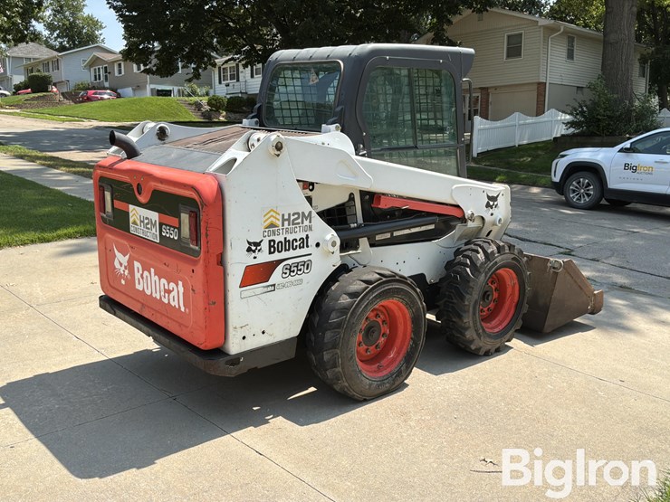 2017-bobcat-s550-image-5