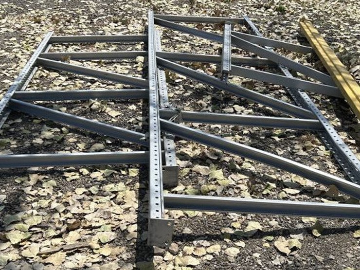 #109-•-pallet-racking-(3)-uprights-&-(1)-crossbar-image-2