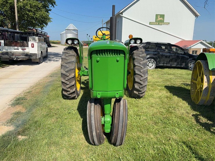 john-deere-2520-image-8