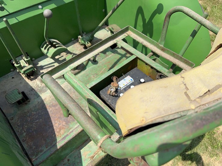 john-deere-r-image-17