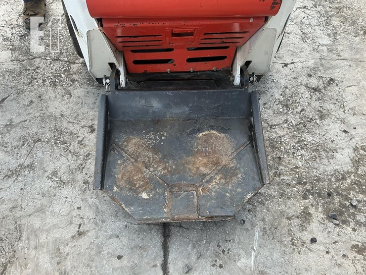 2005-bobcat-mt55-image-14