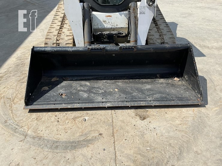 2016-bobcat-t870-image-11