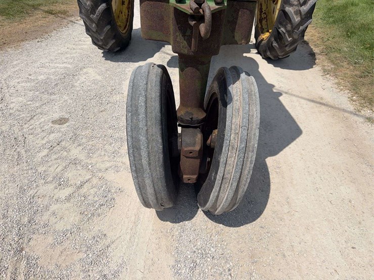 john-deere-a-image-12