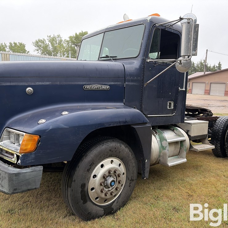 1992 FREIGHTLINER FLD120