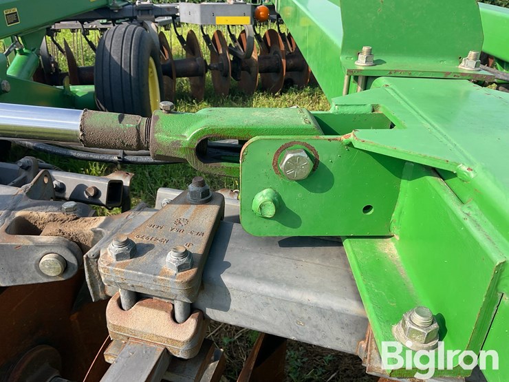 john-deere-637-image-18