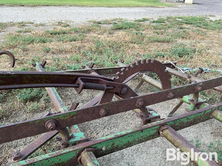john-deere-pull-type-rake-image-15