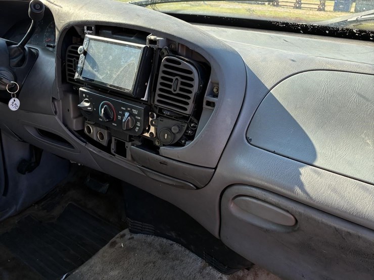 1997-ford-f150-image-3