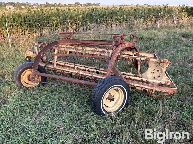 new-holland-56-image-5