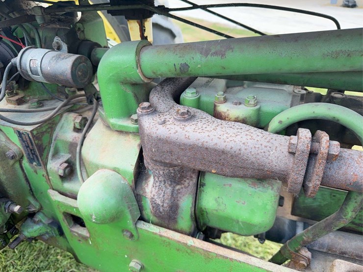john-deere-50-image-29