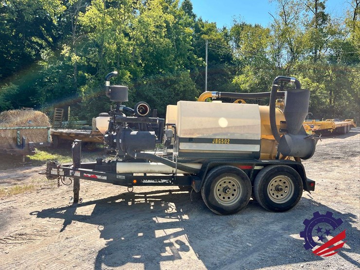 2016-vermeer-vx30-500g-trailer-mounted-hydro-vacuum-excavator-image-2