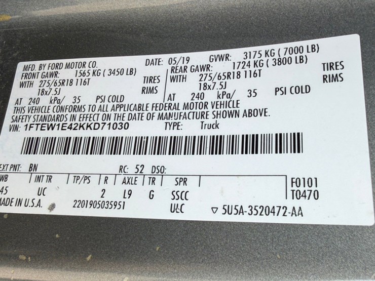 2019-ford-f150-xlt-image-11