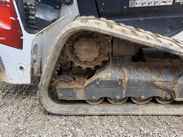 2021-bobcat-t66-image-13