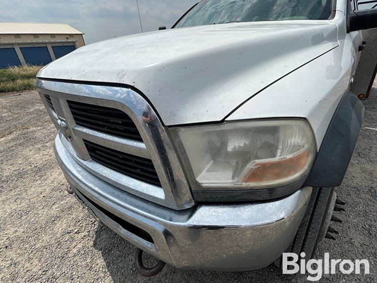 2011-dodge-ram-5500-image-11