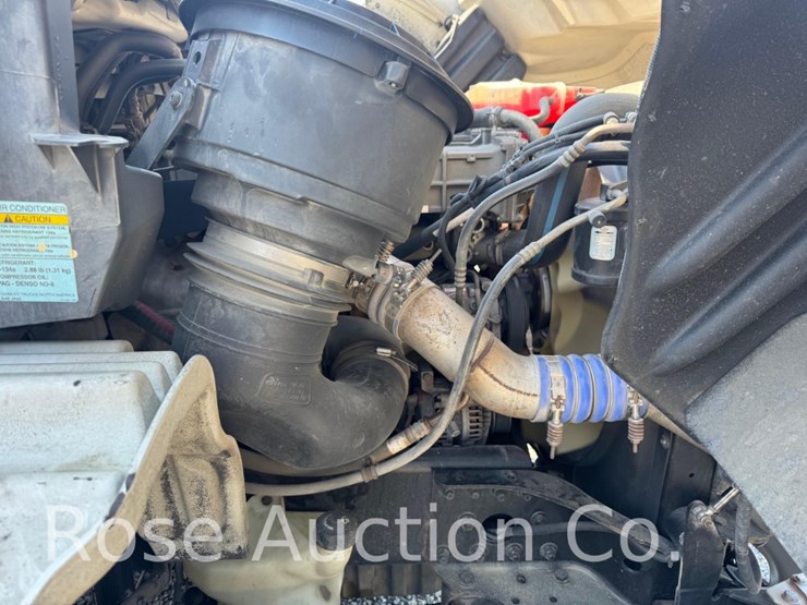 2015-freightliner-m2-112-single-axle-truck-tractor-(saluda,-va)-image-23